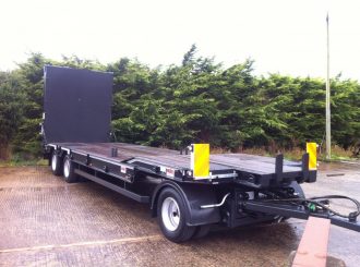 3-Axle-Turntable-Low-Loader